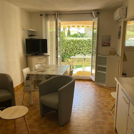Appart-St Cyr Sur Mer-La Madrague-4Pers-Parking Saint-Cyr-sur-Mer Exterior photo